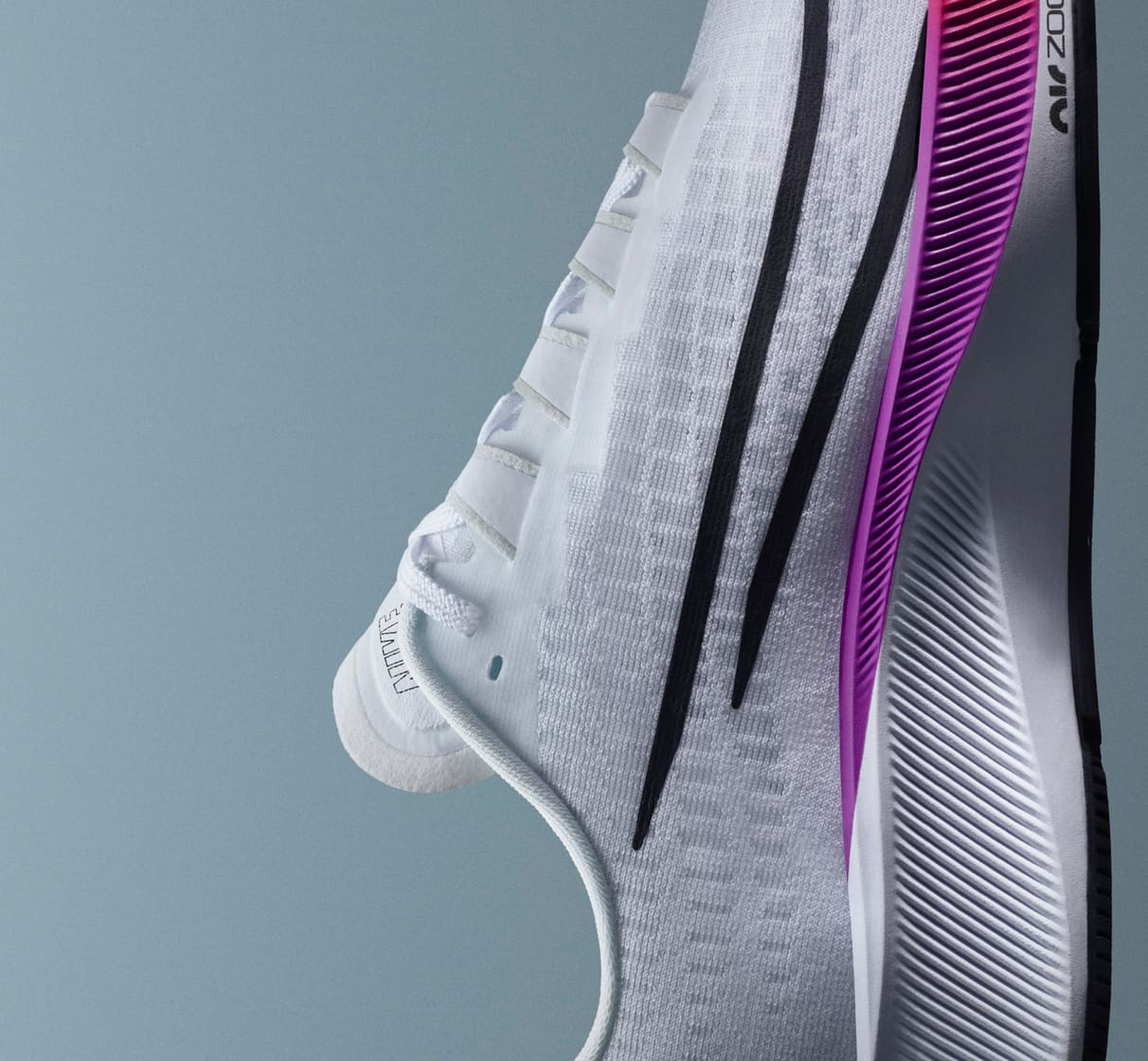 Nike Air Zoom Pegasus 37. Nike HR